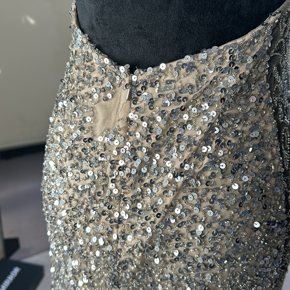 NWT Formal gown with train size small - Picture 6 of 14